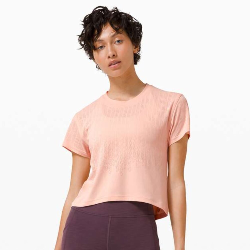 lululemon athletica Lightweight Peach Short Sleeve Tee